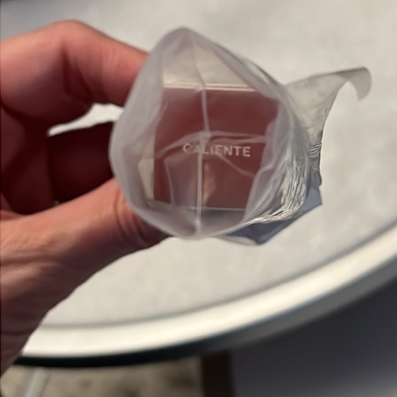 NIB Smashbox Always On Cream to Matte Lipstick Shade Caliente - Picture 3 of 3